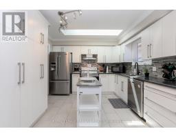 16 BLANCHARD CRESCENT - 12
