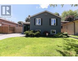 16 BLANCHARD CRESCENT - 2