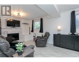 16 BLANCHARD CRESCENT - 24