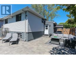 16 BLANCHARD CRESCENT - 33