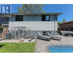 16 BLANCHARD CRESCENT - 36