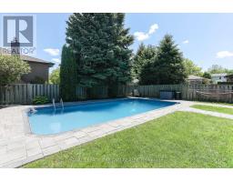 16 BLANCHARD CRESCENT - 37