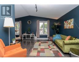 16 BLANCHARD CRESCENT - 8
