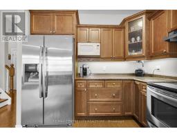 278 - 600 HYDE PARK ROAD - 14