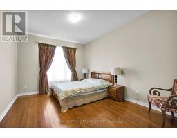 278 - 600 HYDE PARK ROAD - 17