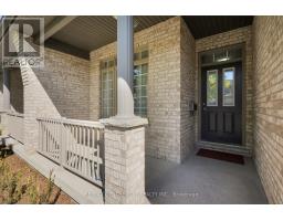 278 - 600 HYDE PARK ROAD - 2