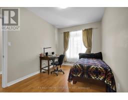278 - 600 HYDE PARK ROAD - 20