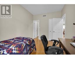 278 - 600 HYDE PARK ROAD - 21