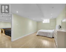 278 - 600 HYDE PARK ROAD - 34
