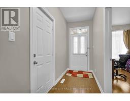 278 - 600 HYDE PARK ROAD - 4