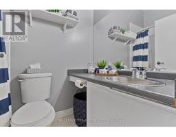 2105 - 389 DUNDAS STREET - 12