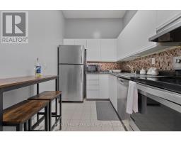 2105 - 389 DUNDAS STREET - 19