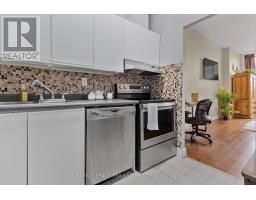 2105 - 389 DUNDAS STREET - 20