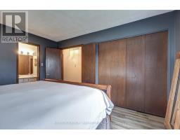 11 TUMBLEWEED CRESCENT - 21