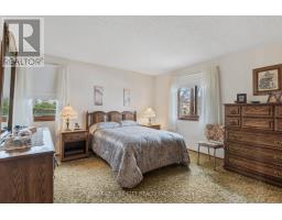 464 HURON STREET - 12