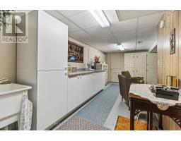 464 HURON STREET - 18