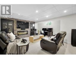 30 WILLARD CRESCENT - 24