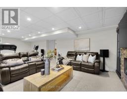 30 WILLARD CRESCENT - 26