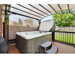 30 WILLARD CRESCENT - 33