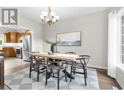 30 WILLARD CRESCENT - 4