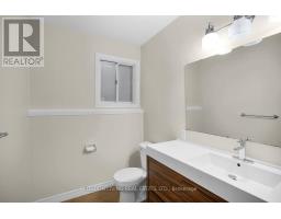 87 ESSEX STREET - 13