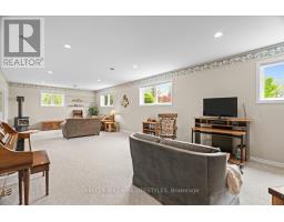8630 VANCE DRIVE - 25