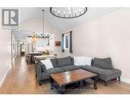 128 SCOTTS DRIVE - 25