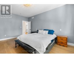 128 SCOTTS DRIVE - 32