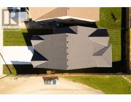 128 SCOTTS DRIVE - 9