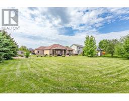 48 HILLVIEW DRIVE - 35