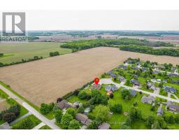 48 HILLVIEW DRIVE - 38