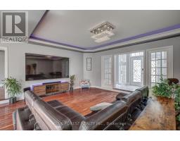 475 UPPER QUEEN STREET - 18