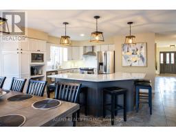 55 MORAINE CRESCENT - 13