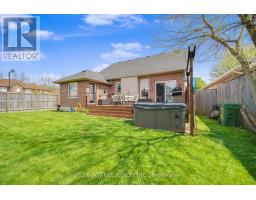 57 AUGUSTA CRESCENT - 33