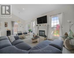 57 AUGUSTA CRESCENT - 6