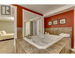 21 - 1755 LOUISE BOULEVARD - 26