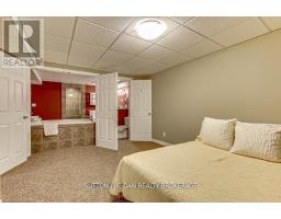 21 - 1755 LOUISE BOULEVARD - 27