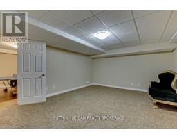 21 - 1755 LOUISE BOULEVARD - 29