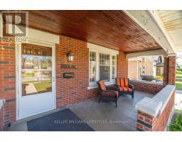 803.5 MAITLAND STREET - 5