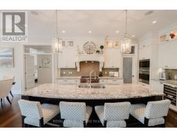 10445 PINETREE DRIVE - 12