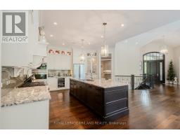 10445 PINETREE DRIVE - 20