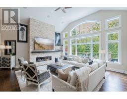 10445 PINETREE DRIVE - 7
