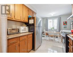 221 HIGHVIEW DRIVE - 24