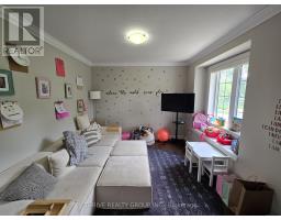 225 NORMAN PLACE - 48