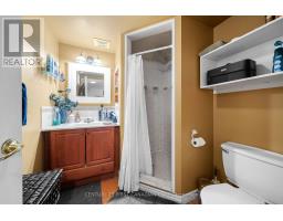 1401 WONDERLAND STREET N - 25