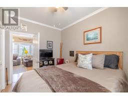 24 MUIR STREET - 10