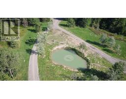 A22 - 4838 SWITZER DRIVE - 33