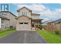47 CARRIE CRESCENT - 1