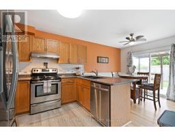 47 CARRIE CRESCENT - 14
