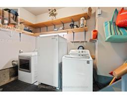 47 CARRIE CRESCENT - 18